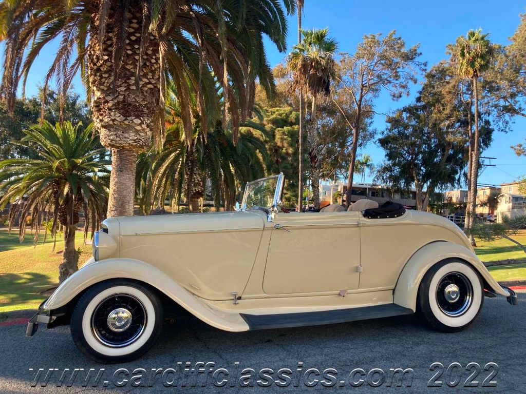 1933 Dodge 8 Convertible Coupe  - 21651020 - 32