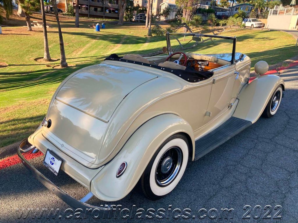 1933 Dodge 8 Convertible Coupe  - 21651020 - 37