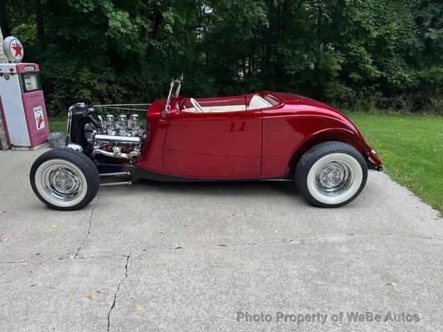 1933 Ford Roadster For Sale - 22567402 - 2