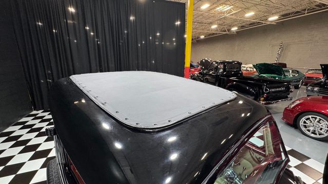 1933 Ford Tudor UPGRADED MODERN ENGINE ALL STEEL BODY! - 22880779 - 24