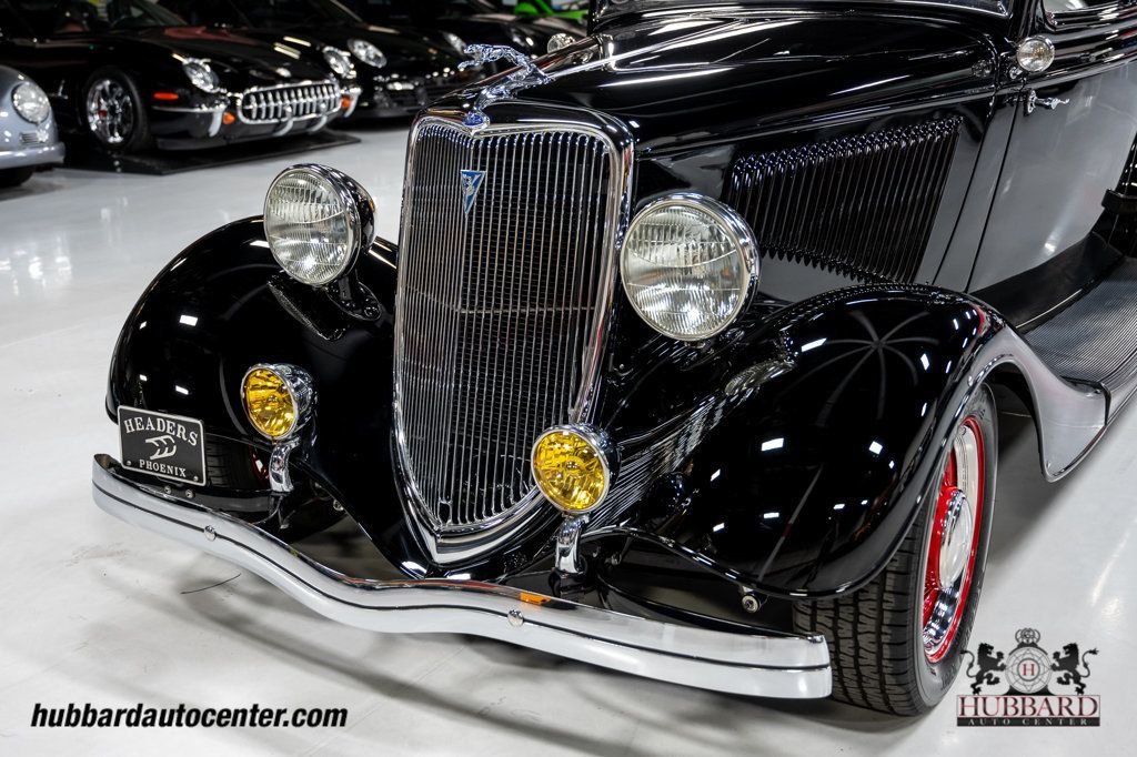 1934 Ford 5 Window Coupe  - 23025815 - 15