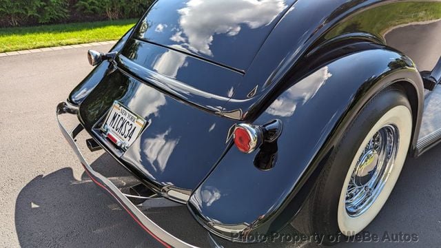 1934 Ford Roadster For Sale  - 22118207 - 21