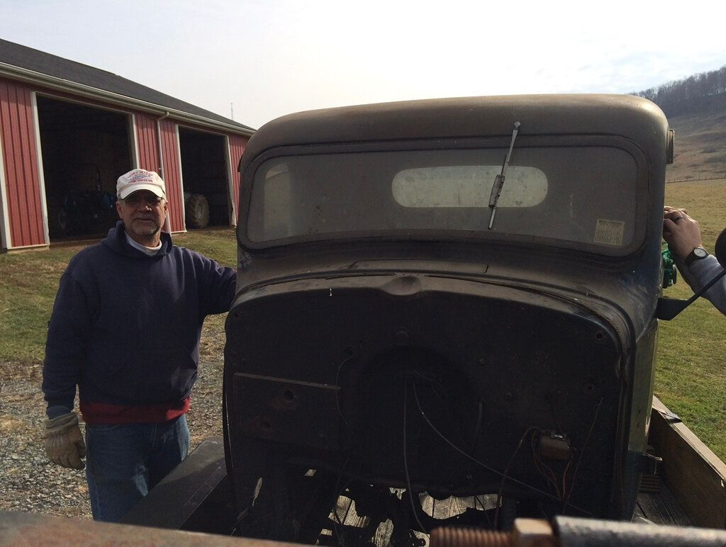 1936 Chevrolet Low Cab 1/2 Ton Fully Restored Chevy Pick Up truck - 22949785 - 3