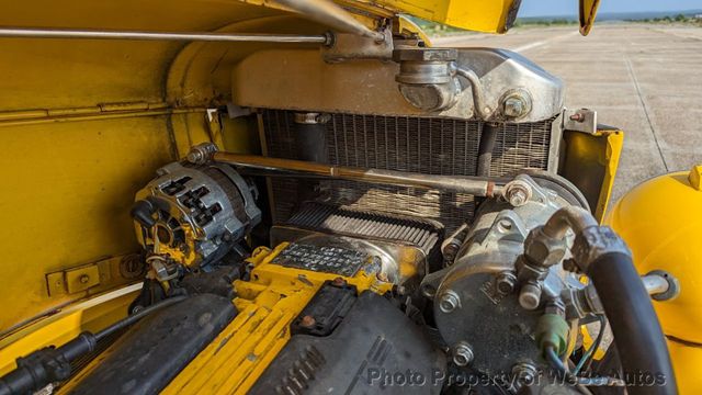 1936 Ford Humpback Hotrod - 22047924 - 85