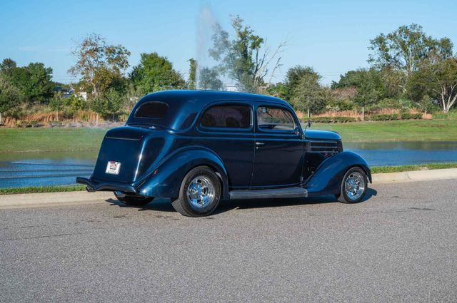 1936 Ford Humpback Restored 2 Door Sedan V8 Auto Vintage AC - 22237389 - 59