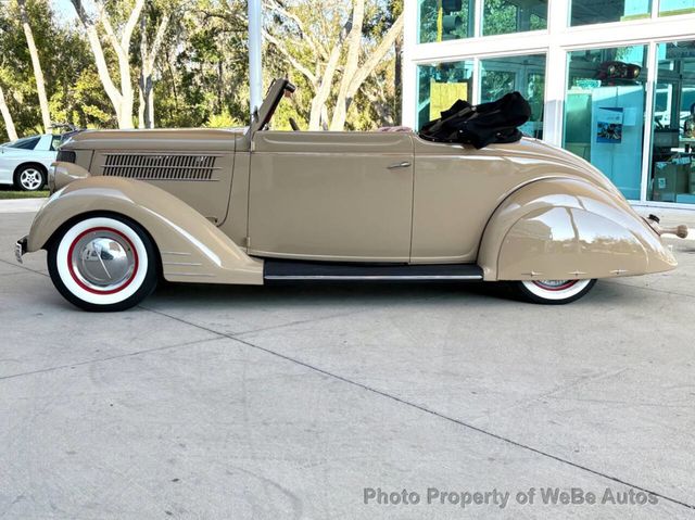 1936 Ford Model 68  - 22982277 - 10
