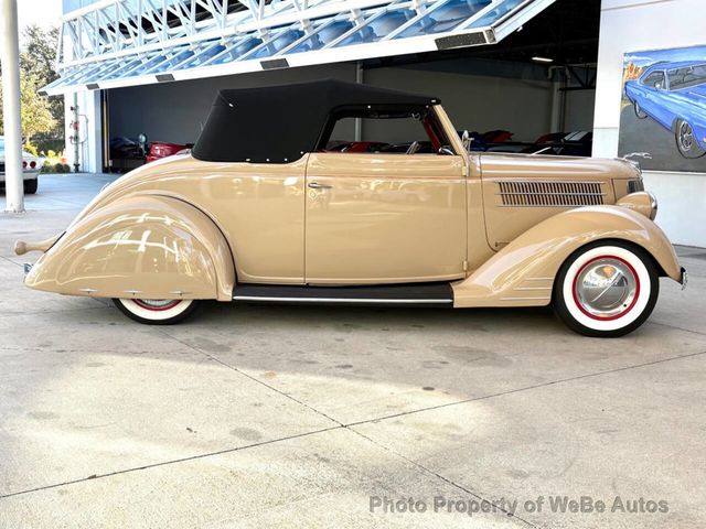 1936 Ford Model 68  - 22982277 - 22