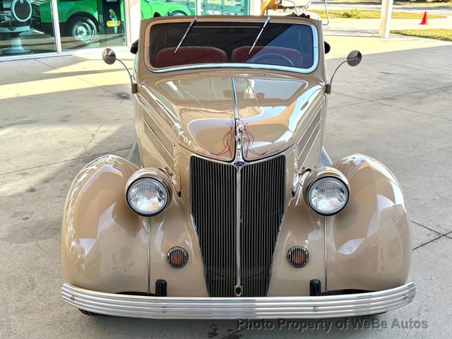 1936 Ford Model 68  - 22982277 - 2
