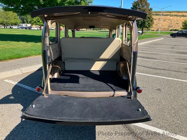 1937 Chevrolet Suburban Carryall For Sale - 23051072 - 55