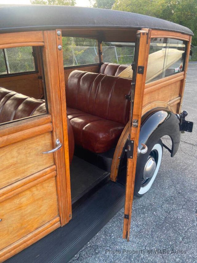 1938 Ford Deluxe Woody Woodie Wagon For Sale - 22599977 - 33