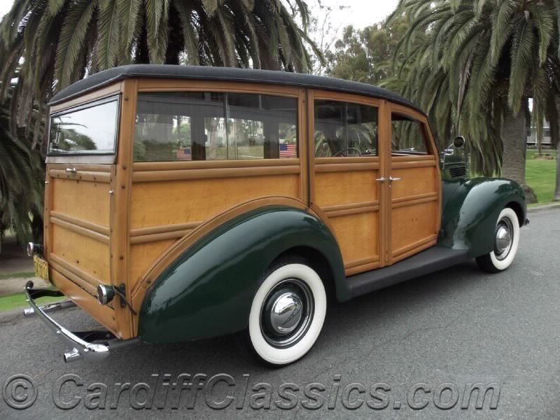 1938 Ford Woody Station Wagon - 7553164 - 2