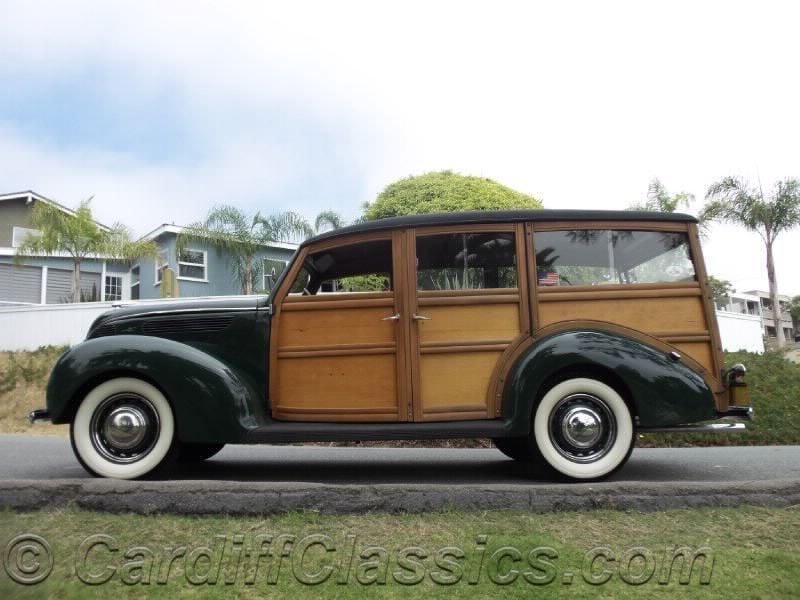 1938 Ford Woody Station Wagon - 7553164 - 3