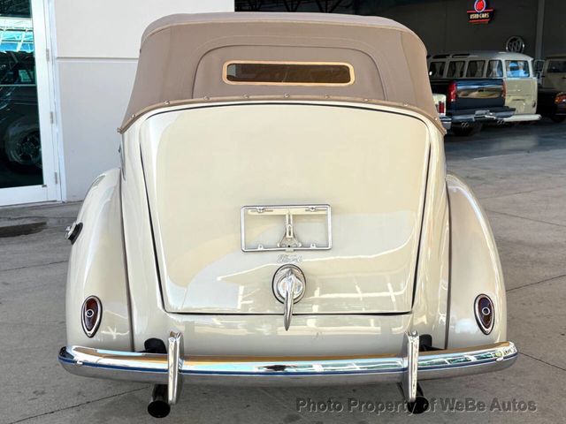 1939 Ford Deluxe  - 23052218 - 21