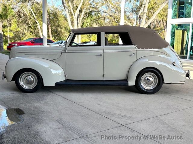 1939 Ford Deluxe  - 23052218 - 22