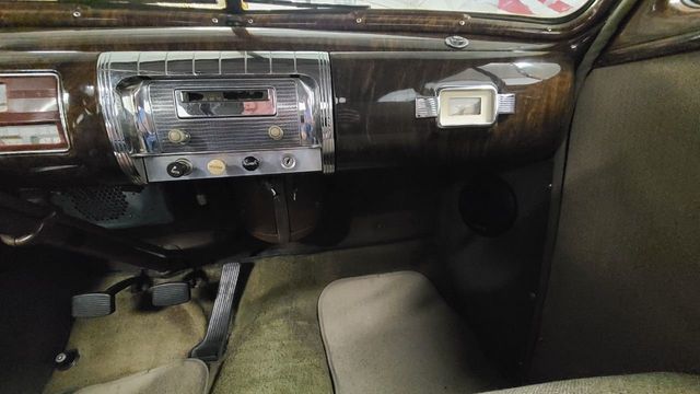 1939 Oldsmobile L39 70 Series  - 21539347 - 3