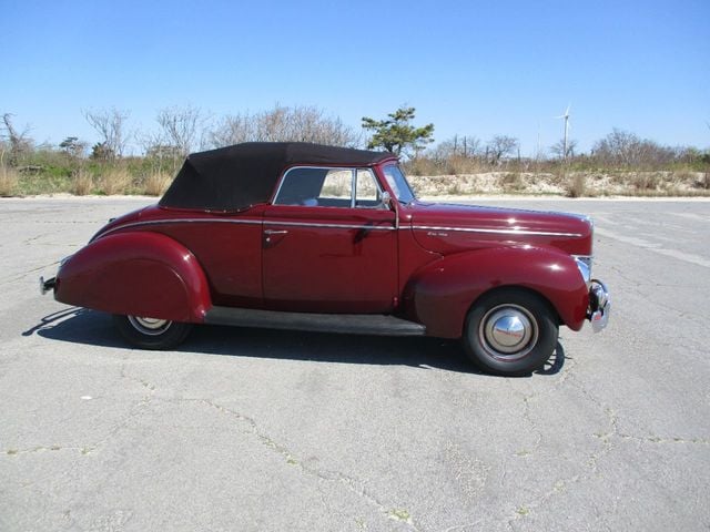 1940 Ford Deluxe Convertible - 21801807 - 6