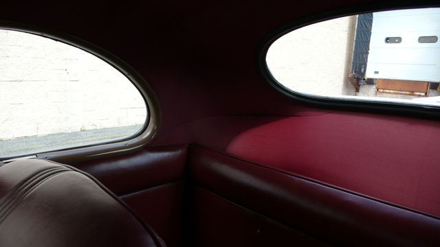 1941 Ford SUPER DELUXE RESTORED - 10278206 - 19