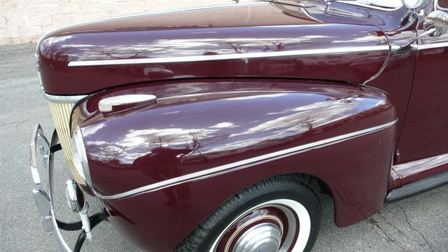 1941 Ford SUPER DELUXE RESTORED - 10278206 - 45