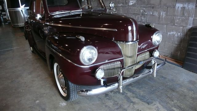 1941 Ford SUPER DELUXE RESTORED - 10278206 - 4