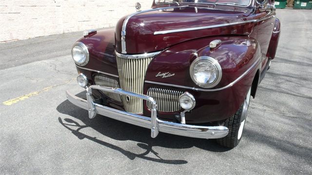 1941 Ford SUPER DELUXE RESTORED - 10278206 - 6