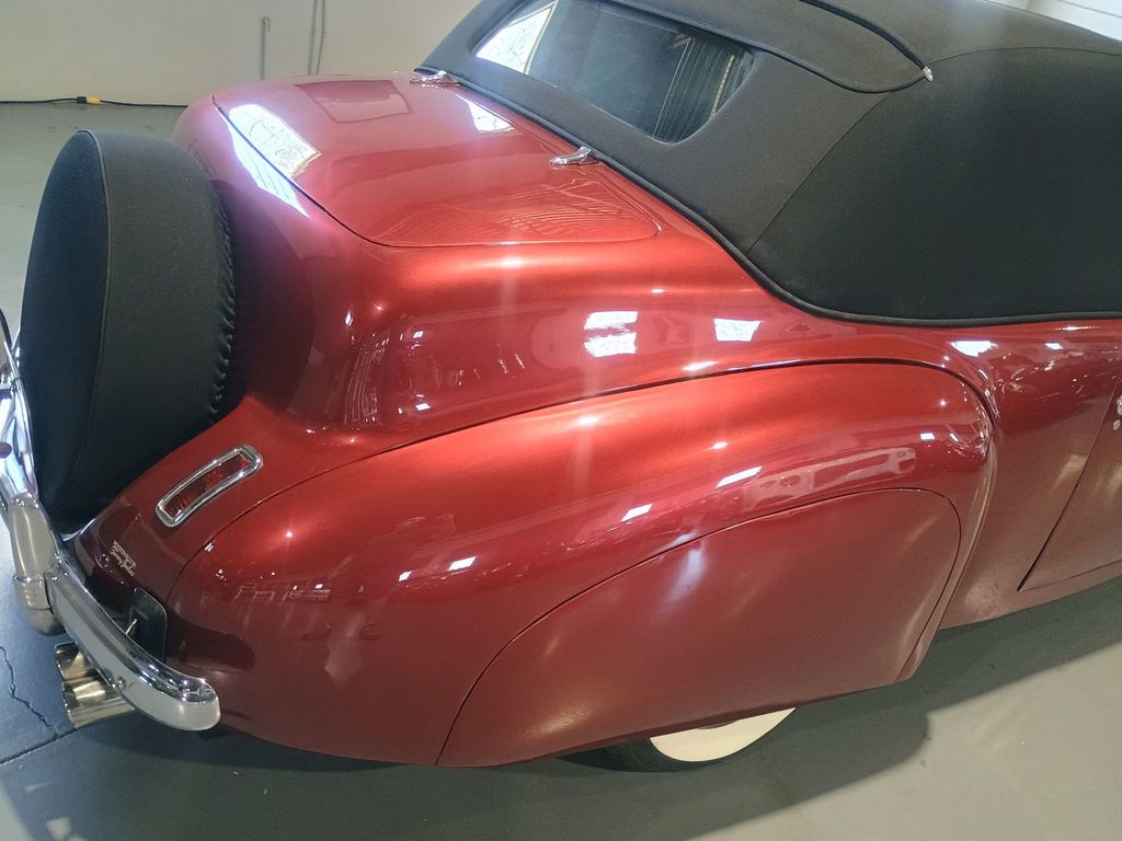 1941 Lincoln Continental Restomod Coupe - 22956396 - 21