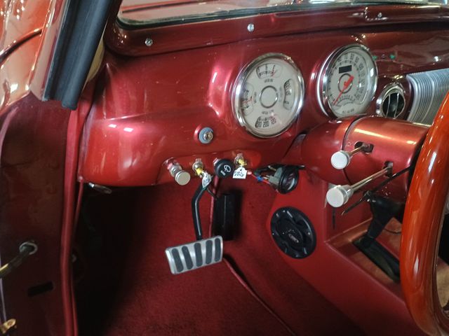 1941 Lincoln Continental Restomod Coupe - 22956396 - 32