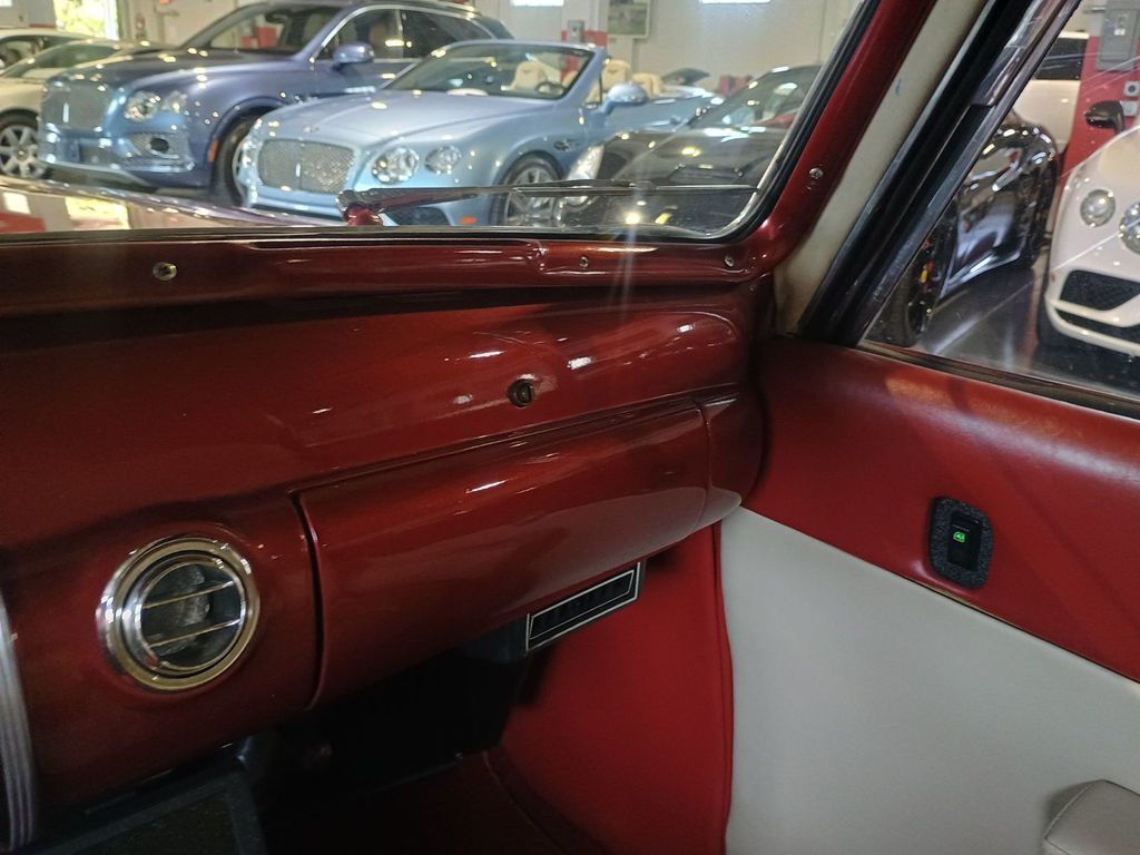 1941 Lincoln Continental Restomod Coupe - 22956396 - 40