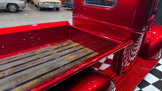 1946 Chevrolet C10 SHOW PIECE - EXPENSIVE PAINT JOB - TREAT YOURSELF - 23056645 - 19