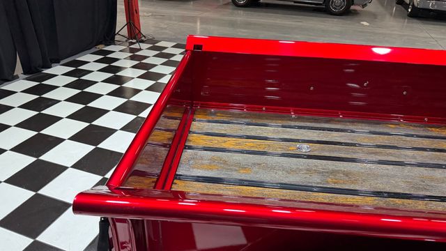 1946 Chevrolet C10 SHOW PIECE - EXPENSIVE PAINT JOB - TREAT YOURSELF - 23056645 - 20