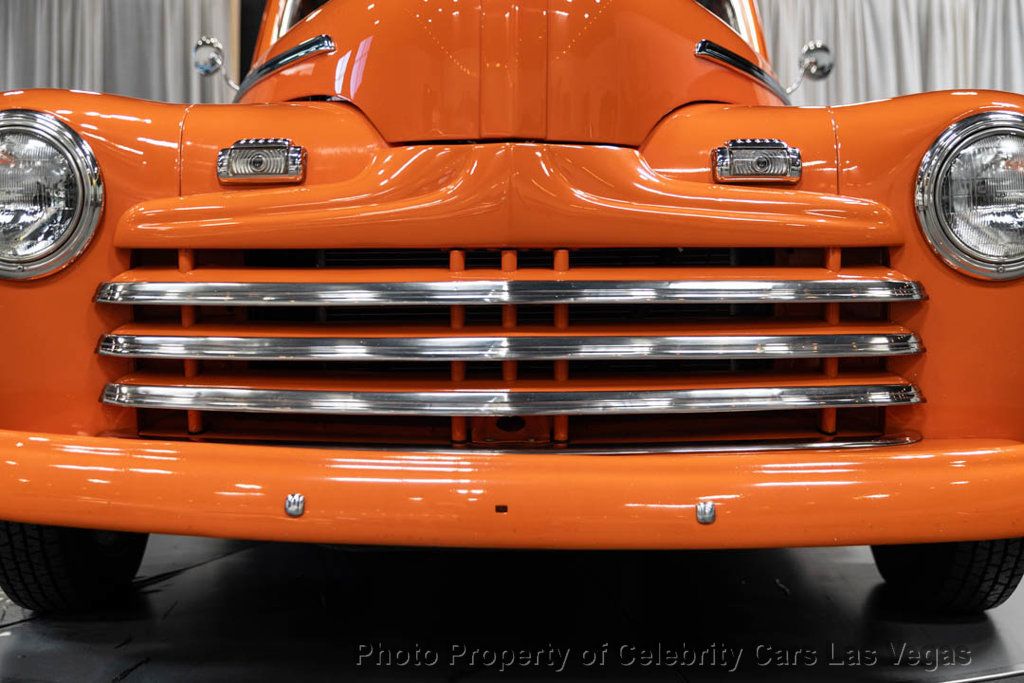 1946 Ford Super Deluxe 428 V8 "Fordor" Sedan - 23050692 - 21