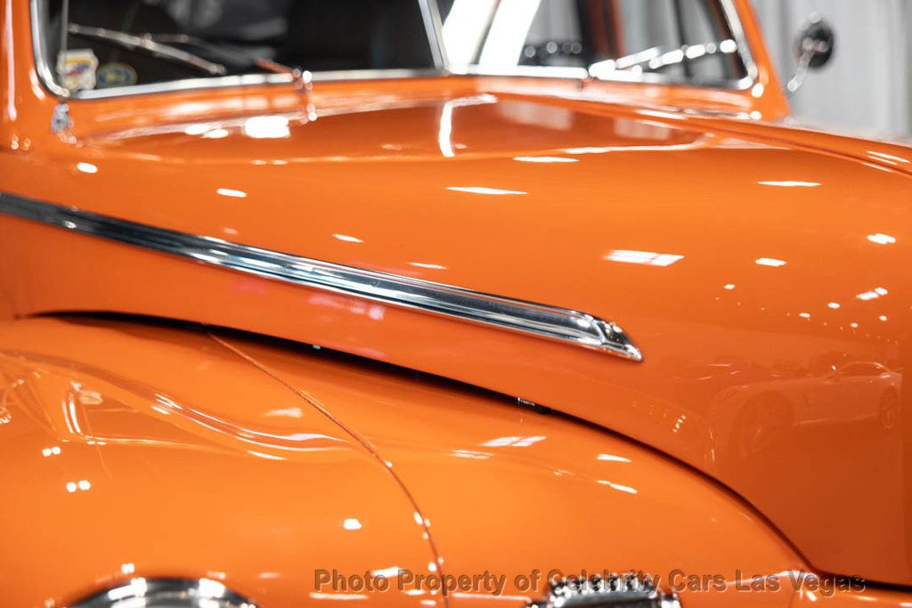 1946 Ford Super Deluxe 428 V8 "Fordor" Sedan - 23050692 - 22