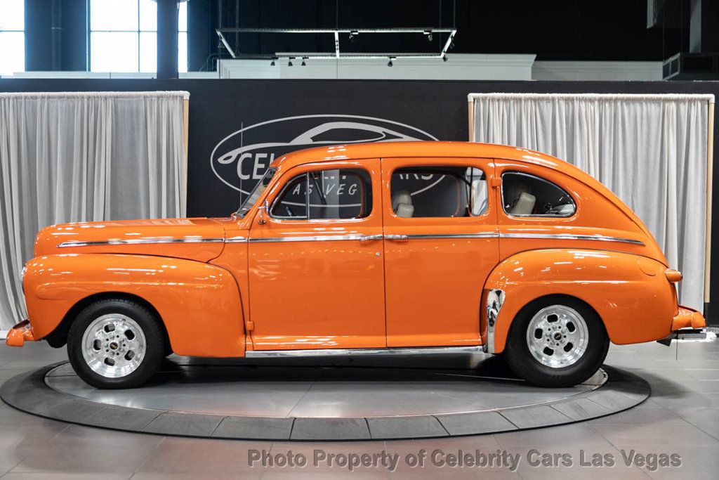 1946 Ford Super Deluxe 428 V8 "Fordor" Sedan - 23050692 - 26