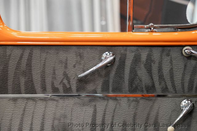 1946 Ford Super Deluxe 428 V8 "Fordor" Sedan - 23050692 - 38