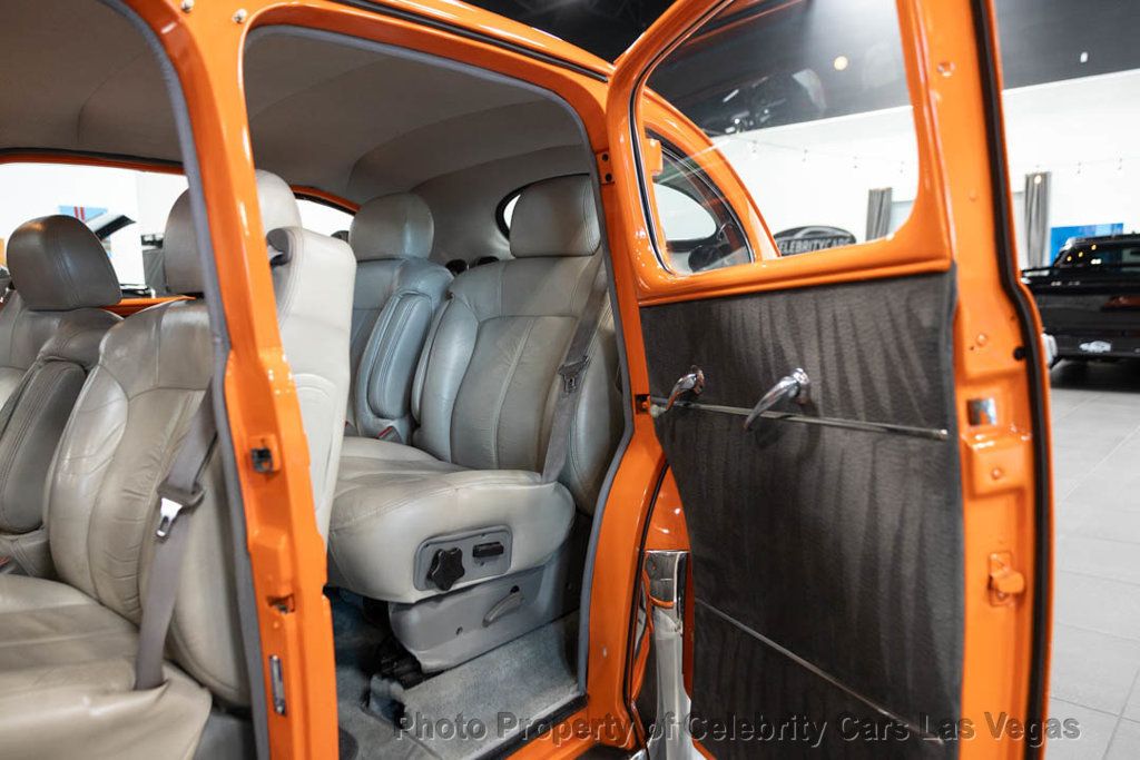 1946 Ford Super Deluxe 428 V8 "Fordor" Sedan - 23050692 - 45