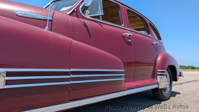 1946 Pontiac Streamliner Six Sedan For Sale - 22873334 - 38