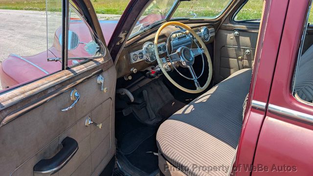 1946 Pontiac Streamliner Six Sedan For Sale - 22873334 - 44