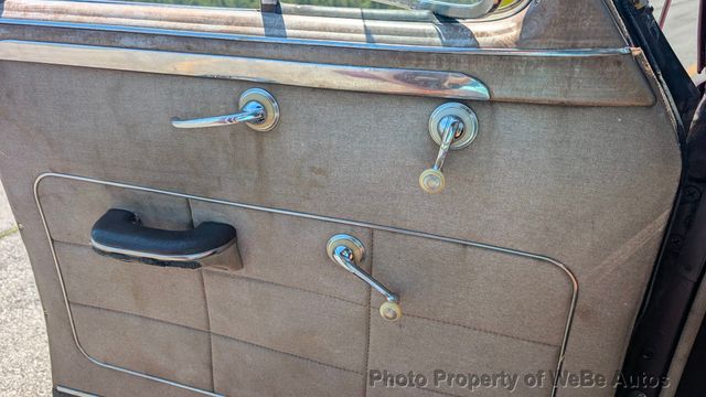 1946 Pontiac Streamliner Six Sedan For Sale - 22873334 - 49