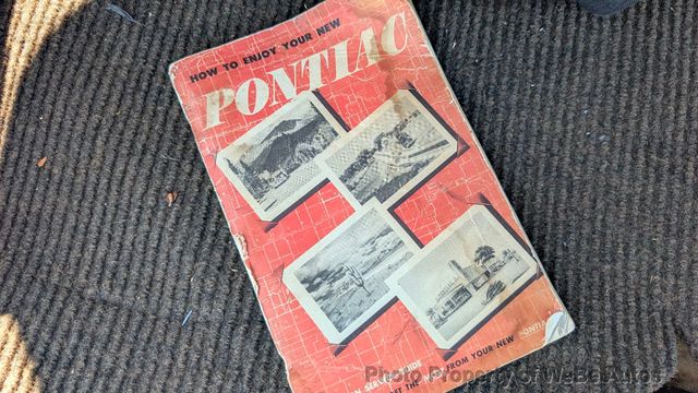 1946 Pontiac Streamliner Six Sedan For Sale - 22873334 - 96