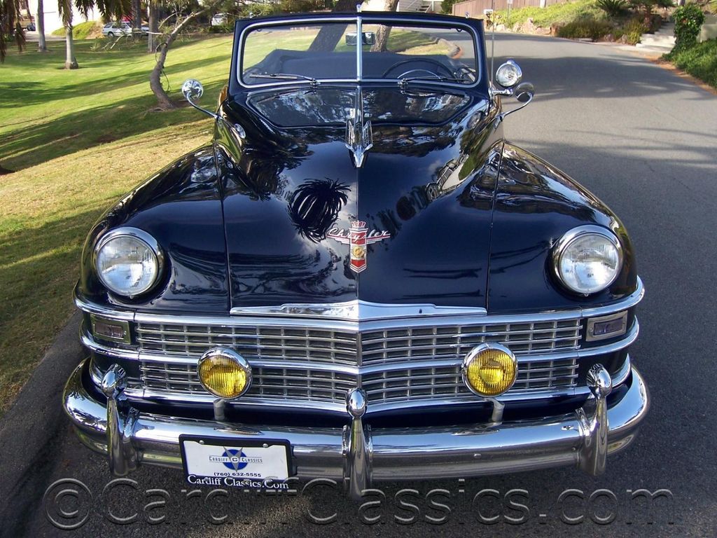 1947 Chrysler Town & Country Convertible - 10336716 - 3