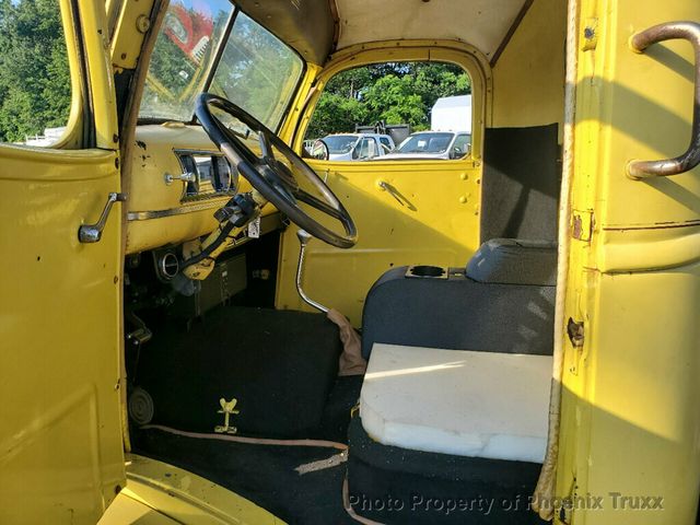 1947 GMC FBC COE truck - 21958527 - 10