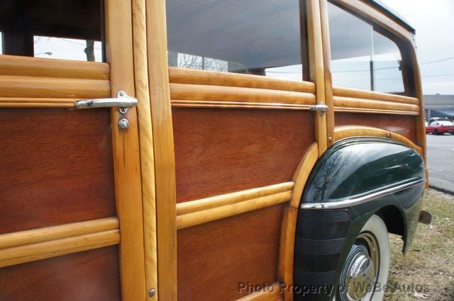 1948 Ford Super Deluxe Woodie Wagon For Sale - 22461763 - 12