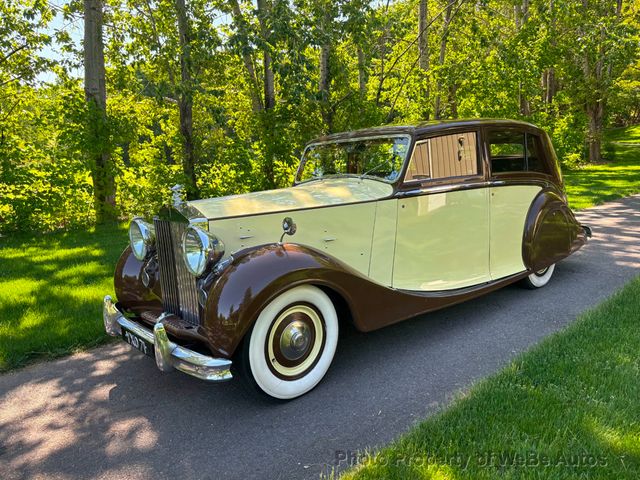 1948 Rolls-Royce Silver Wraith Limousine For Sale - 22882090 - 4