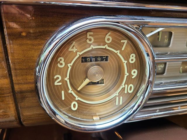 1949 Packard Custom Eight Series 22  - 20896548 - 77