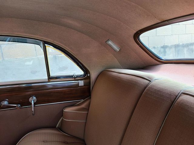 1949 Packard Custom Eight Series 22  - 20896548 - 92