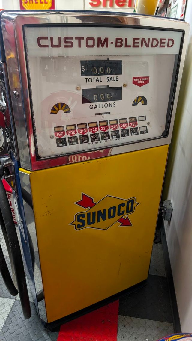 1950 Wayne 511 Sunoco Custom-Blend Gas Pump For Sale Original - 22401424 - 4
