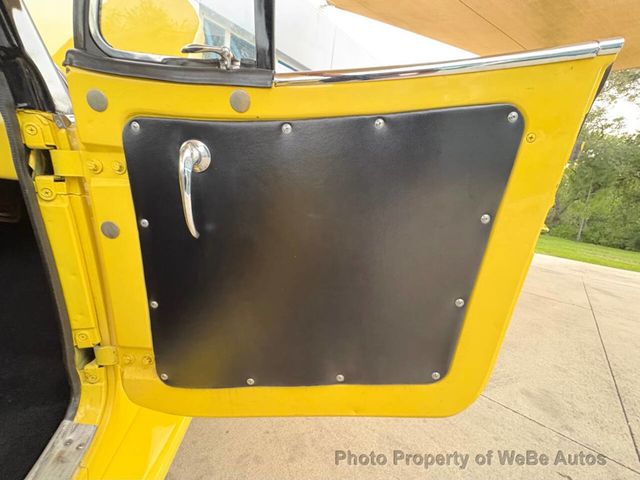 1951 Willys Overland Jeepster  - 23046491 - 32