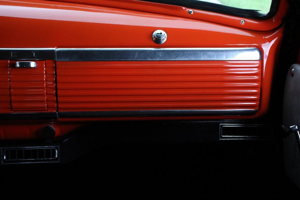 1952 Chevrolet 3100 Panel Custom - 22075681 - 44