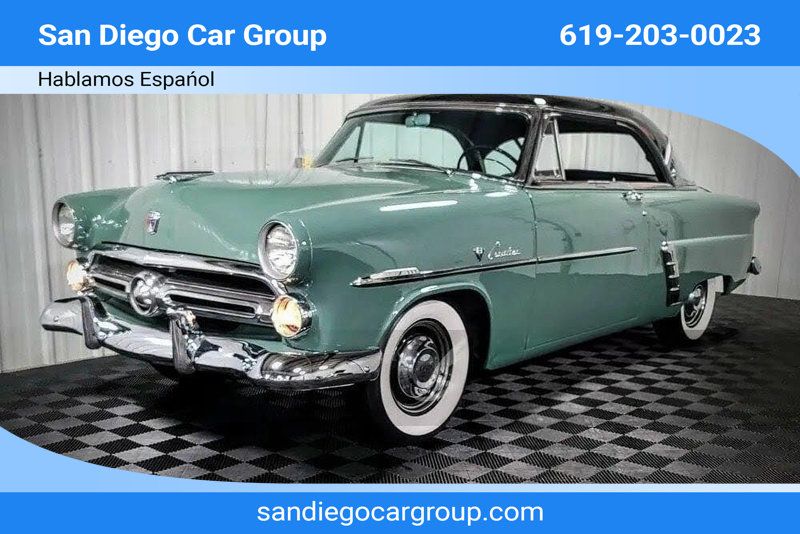 1952 Ford Crestline Victoria - 22989715 - 0