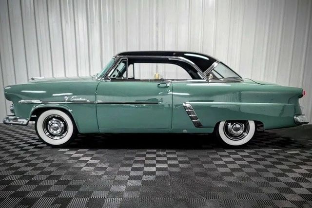 1952 Ford Crestline Victoria - 22989715 - 2