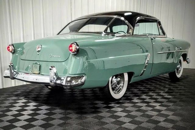 1952 Ford Crestline Victoria - 22989715 - 4
